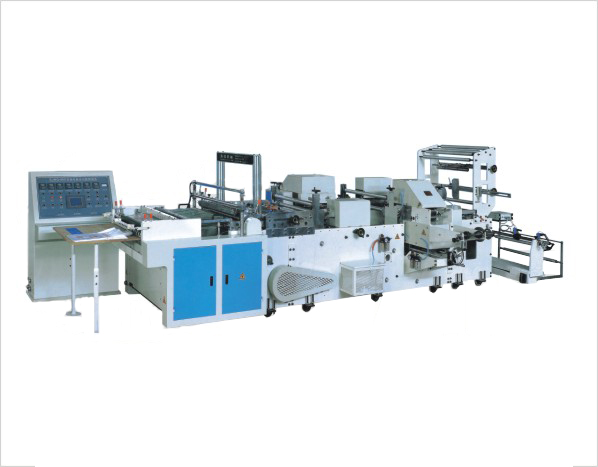 XY-800型全自動(dòng)電腦控制派奇袋制袋機(jī)